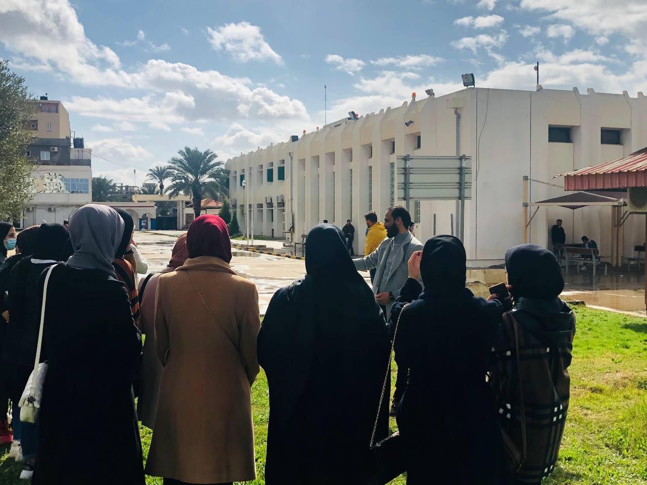 " انطلاق التدريبات العملية في مقرر التصوير الضوئي "