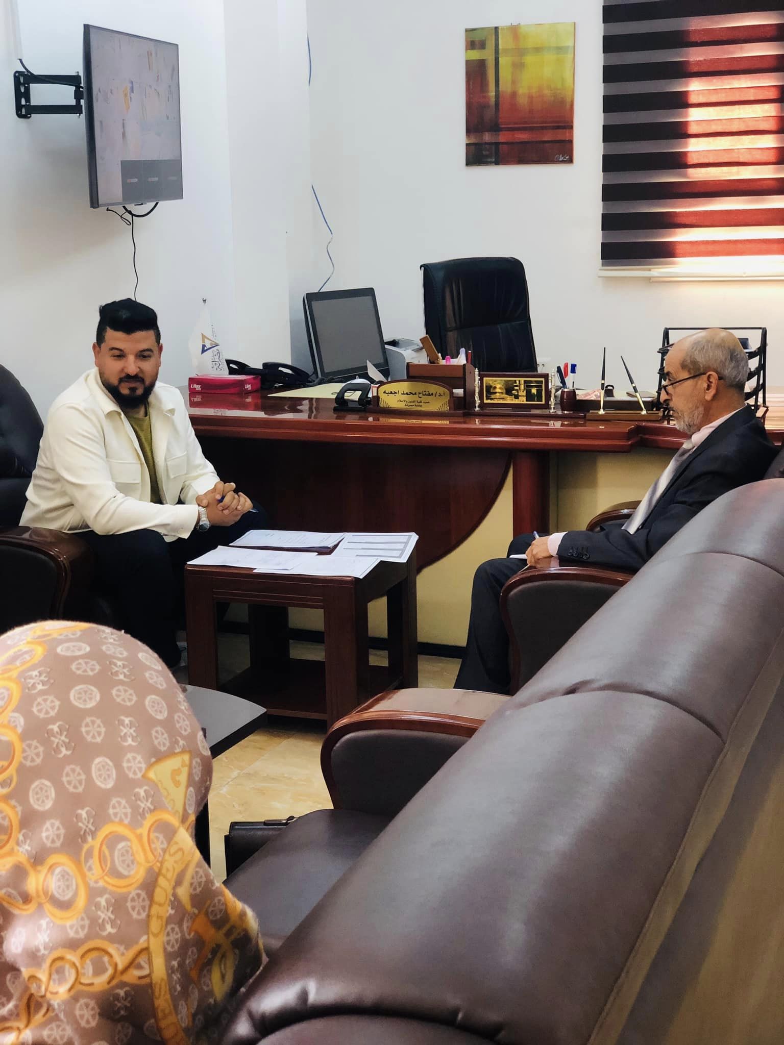 (المجلس العلمي لقسم الصحافة يعقد اجتماعه الثالث للعام الدراسي خريف 2023_2024م)