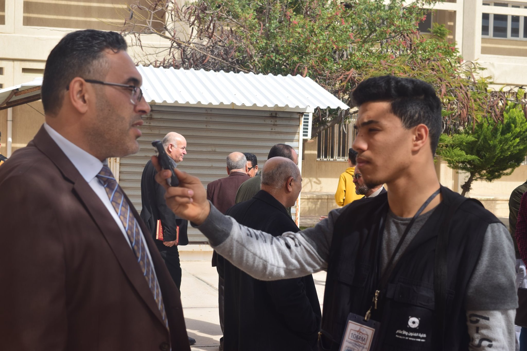 التغطية الإعلامية لإذاعة الجامعة 106 FM لتأبينية المرحوم الدكتور أحمد الحويك ...
